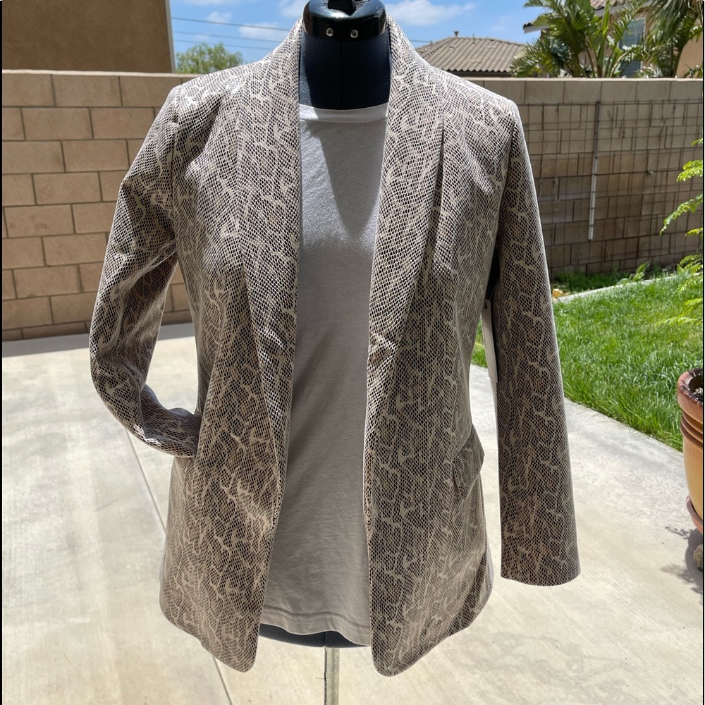 Blazer , Faux Snake Skin , NWT , size M
